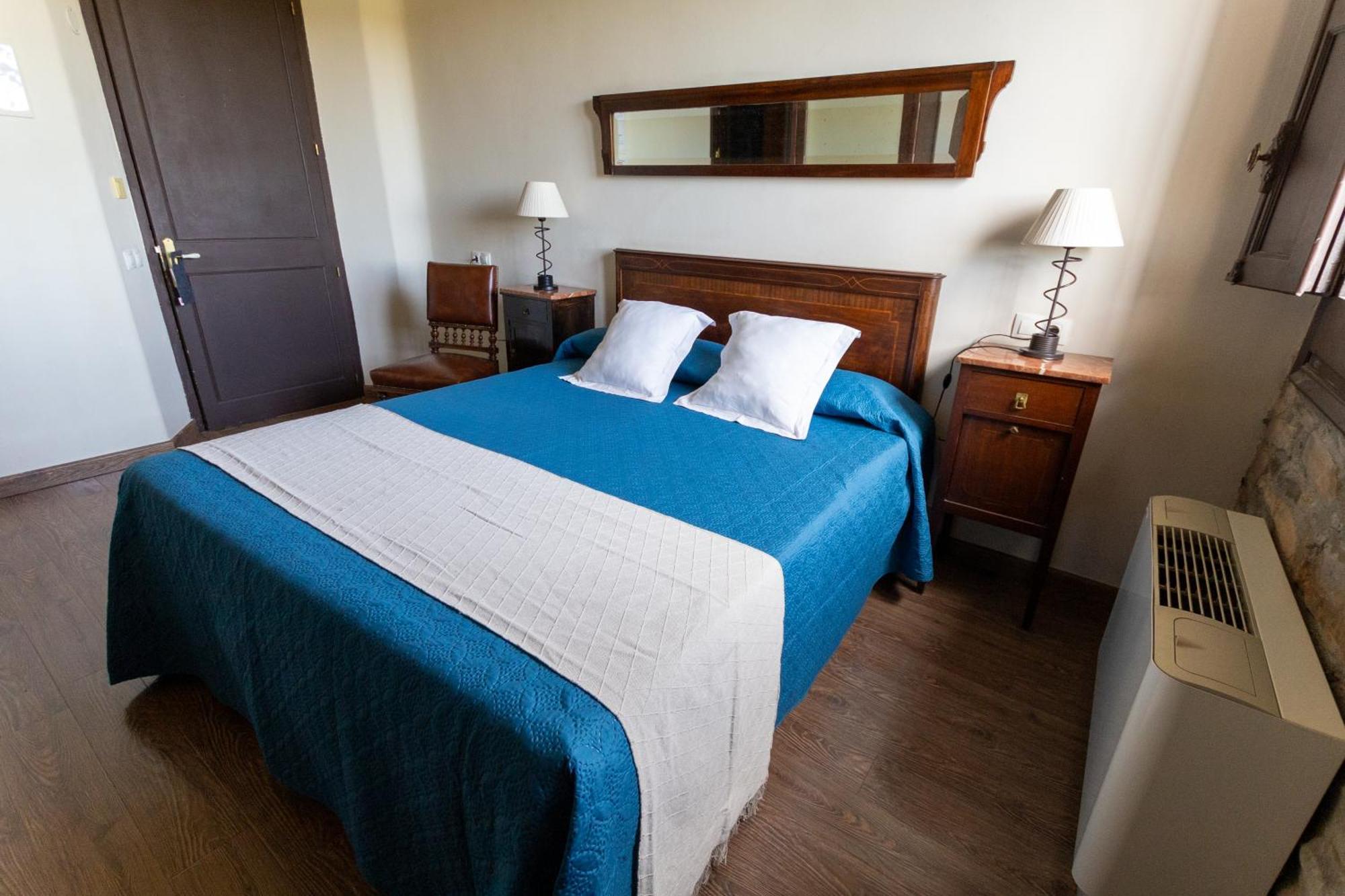 La Torre Del Vilar Santa Eulalia de Riuprimer ภายนอก รูปภาพ